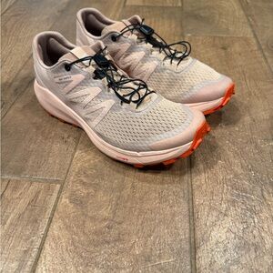 Salomon Women's Sense Ride 4 Running Shoe Sneakers Size 8.5 Trail Speed Laces